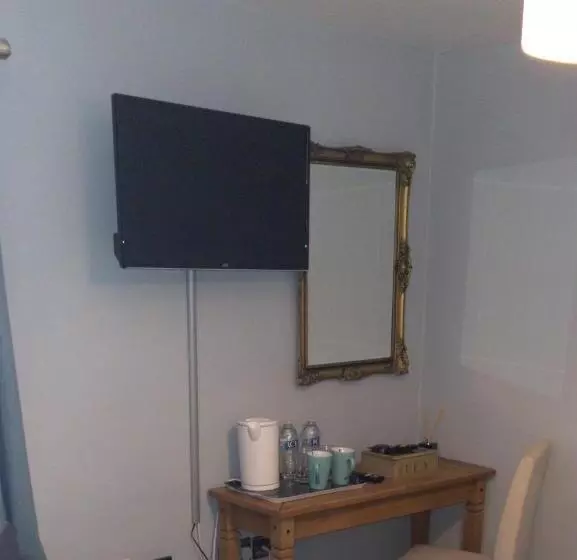 Aamiaismajoitus (B&B) Anchor House