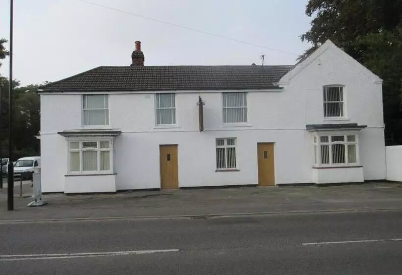 Aamiaismajoitus (B&B) Anchor House