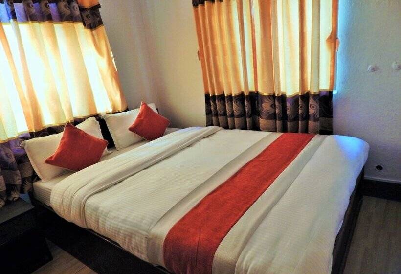 تختخواب و صبحانه Giramondo