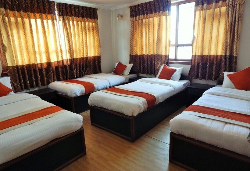 تختخواب و صبحانه Giramondo