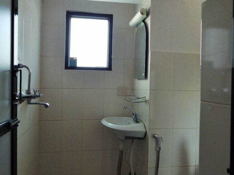 تختخواب و صبحانه Giramondo