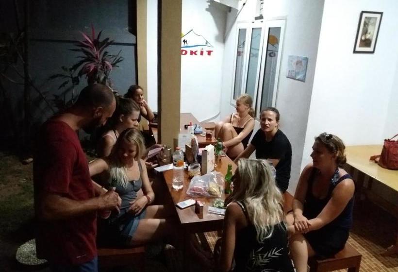 Bookit Backpacker Hostel