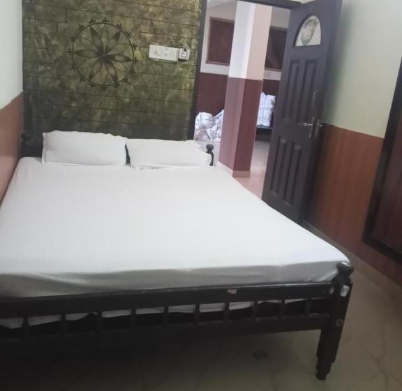 בית מלון כפרי Avanti Inn