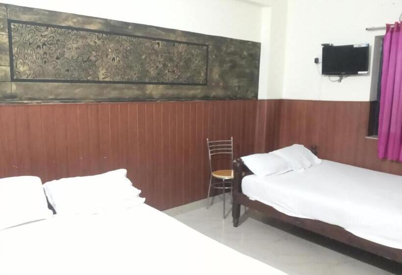 בית מלון כפרי Avanti Inn