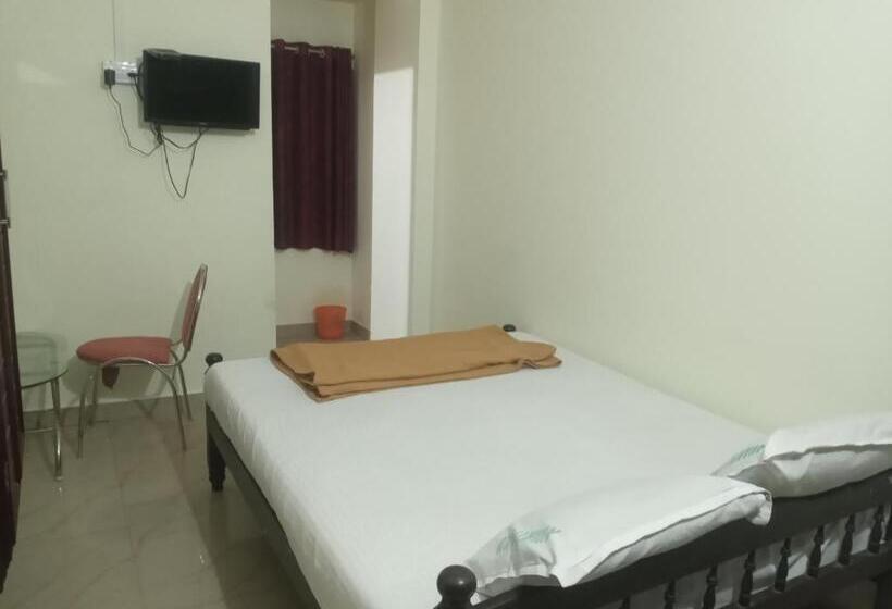 בית מלון כפרי Avanti Inn