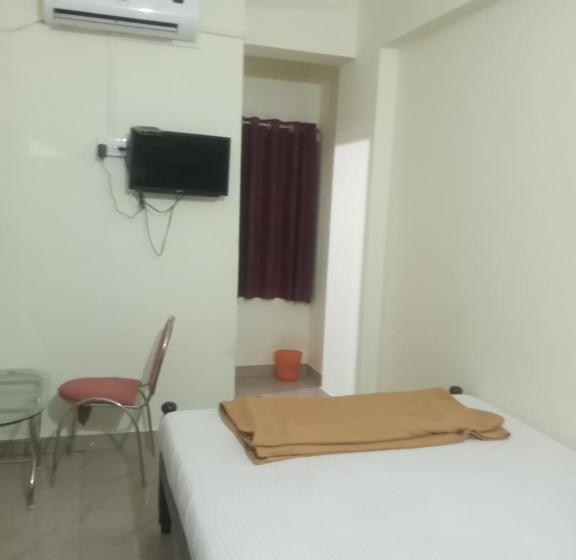 בית מלון כפרי Avanti Inn