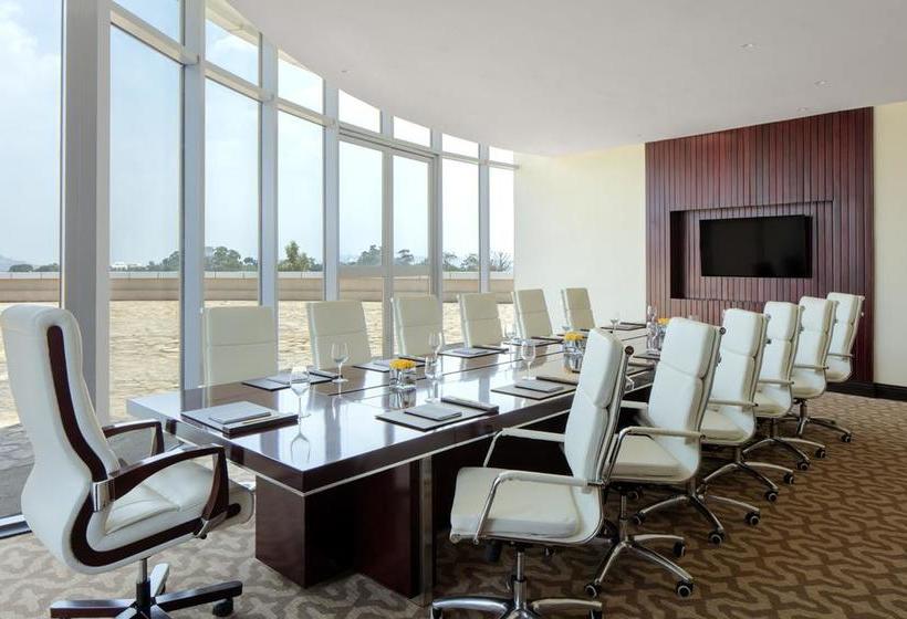 هتل Pearl Of Africa