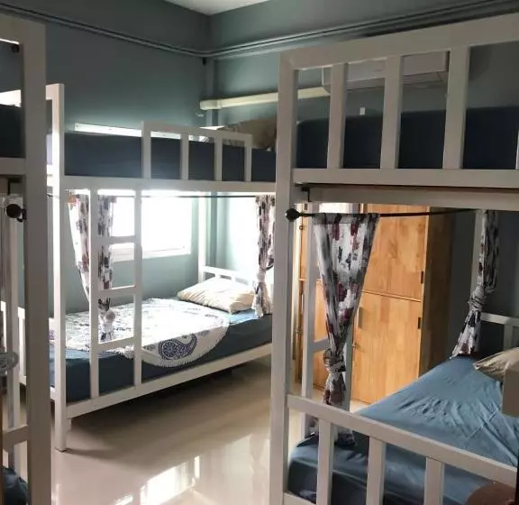 Nakara Hostel Ayutthaya