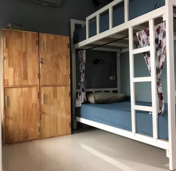 Nakara Hostel Ayutthaya