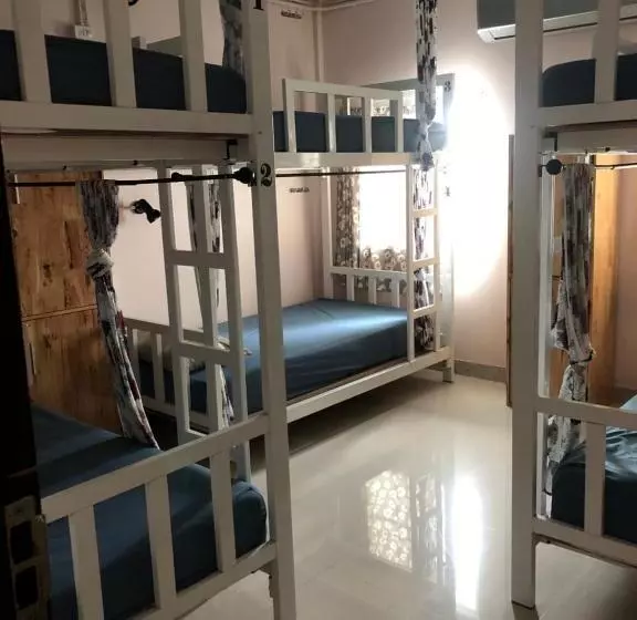 Nakara Hostel Ayutthaya