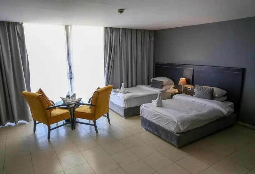 O Beach Hotel & Resort