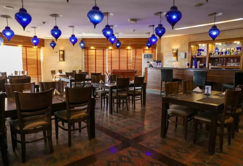 O Beach Hotel & Resort