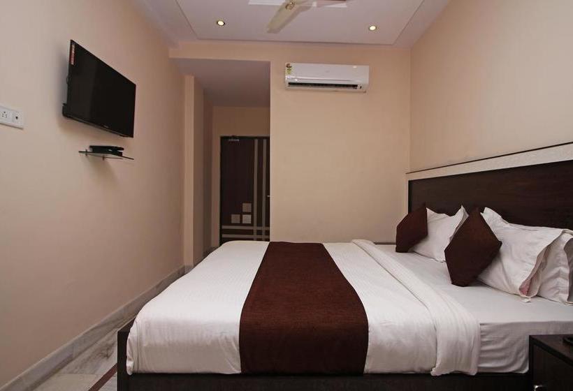 בית מלון כפרי Kanhiya