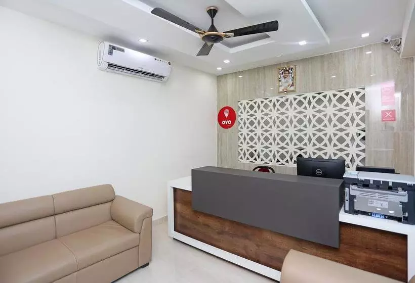 ホテル Capital O 9344  Gangotri