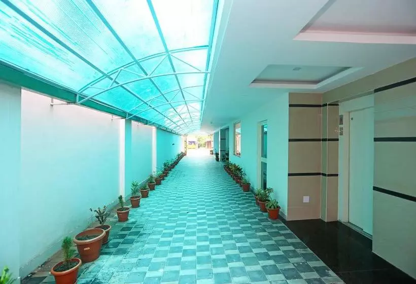 ホテル Capital O 9344  Gangotri