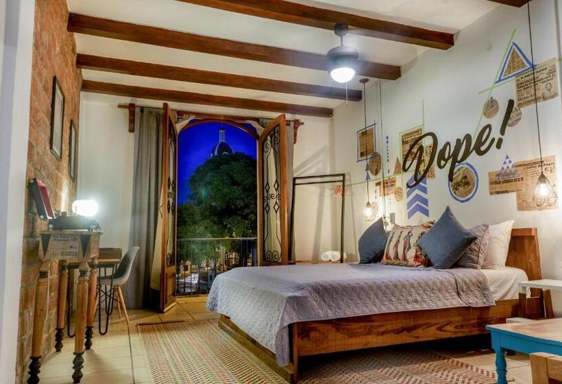 هاستل Socialtel Granada Formerly Selina Granada