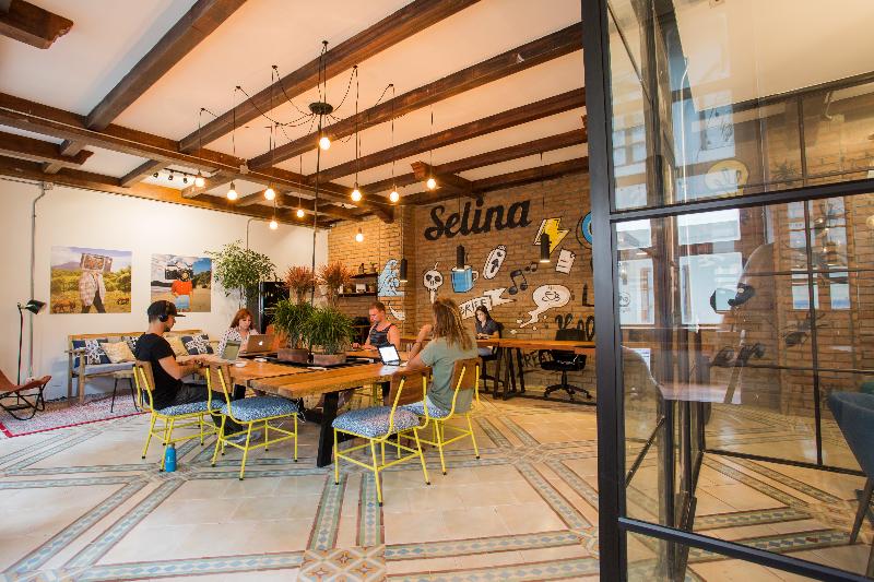 هاستل Socialtel Granada Formerly Selina Granada