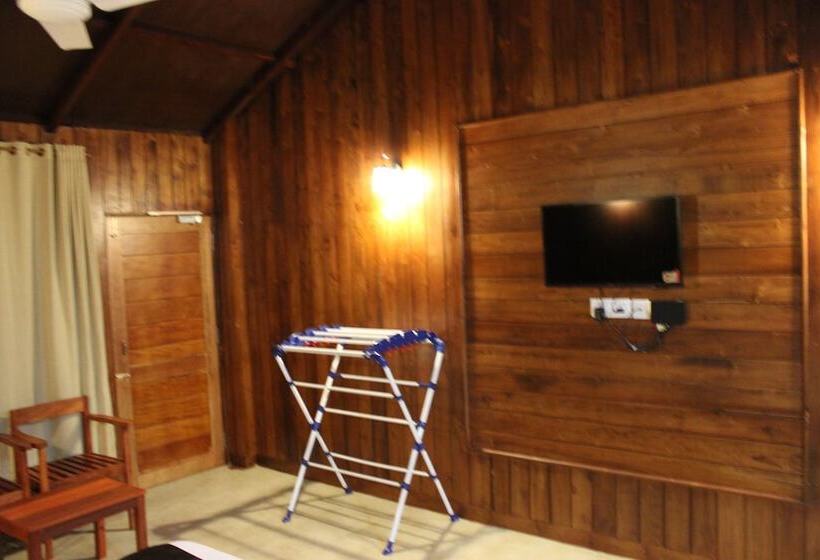 Aparupa Sands Marina Beach Resort