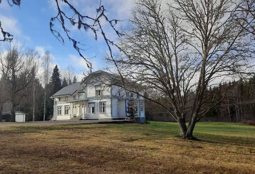 Aamiaismajoitus (B&B) Geijersholms Herrgård