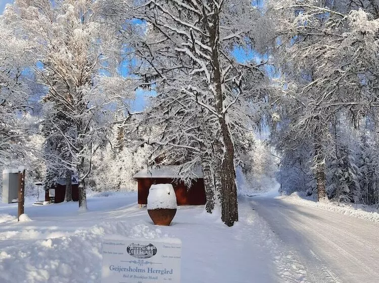 Aamiaismajoitus (B&B) Geijersholms Herrgård