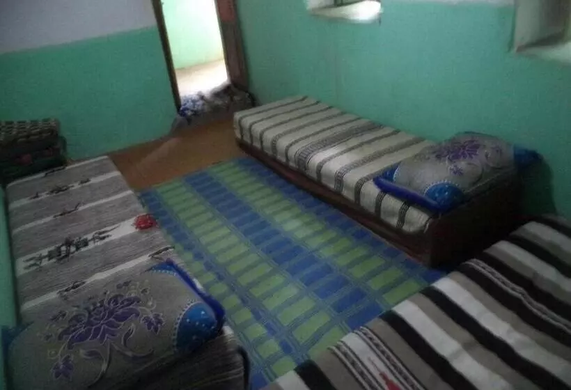 Aamiaismajoitus (B&B) Gite Ousalem