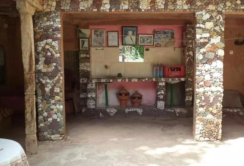 Aamiaismajoitus (B&B) Gite Ousalem