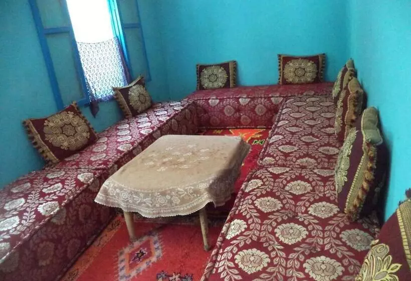 Aamiaismajoitus (B&B) Gite Ousalem