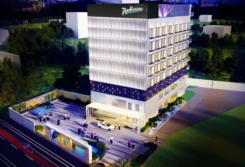 호텔 Radisson Lucknow City Center
