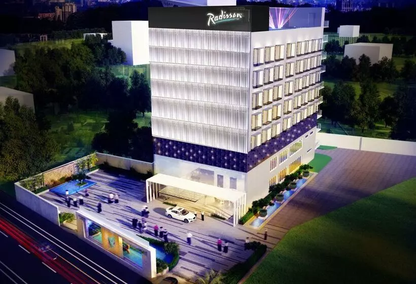 ホテル Radisson Lucknow City Center