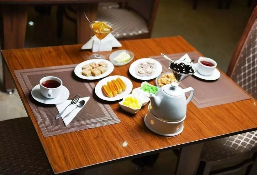 هتل Yaffle Inn Shaki Boutique