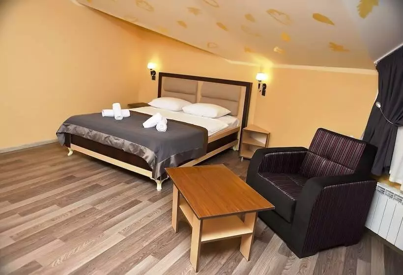 هتل Yaffle Inn Shaki Boutique