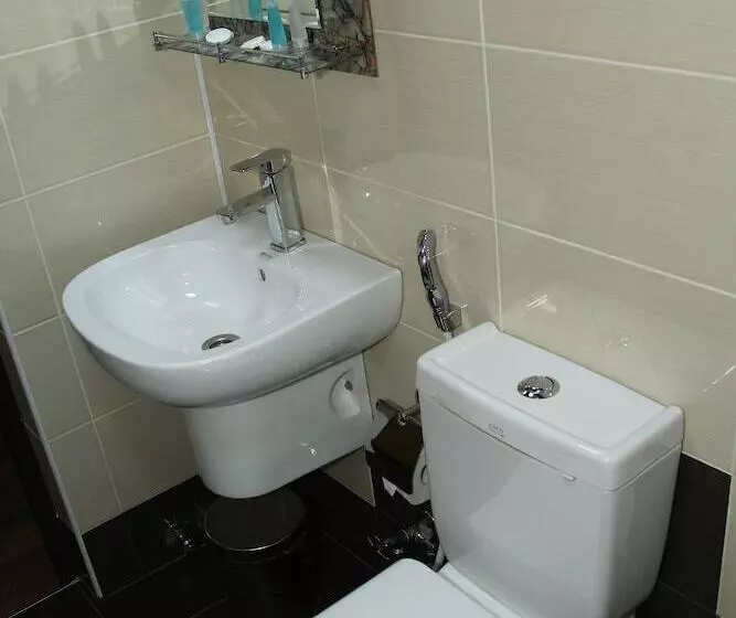 هتل Yaffle Inn Shaki Boutique