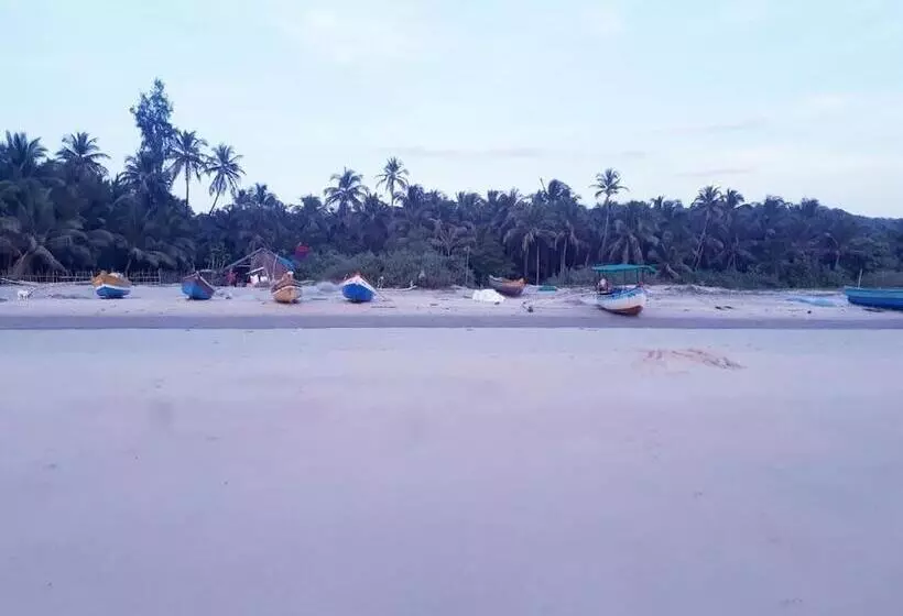 Samant Beach Resort