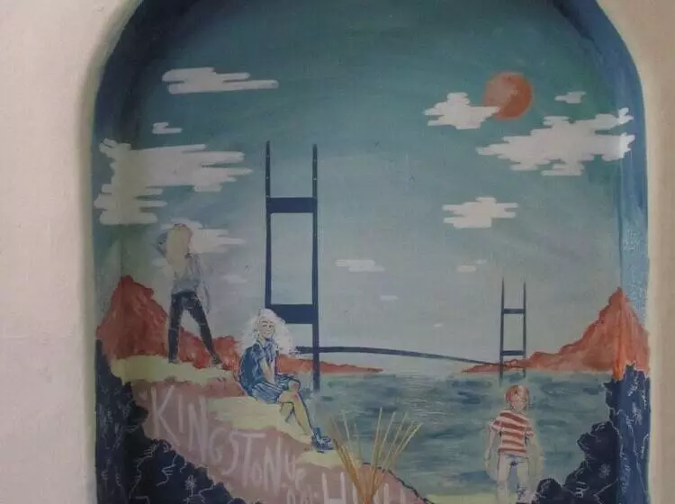 Retkeilymaja Hull Trinity Backpackers