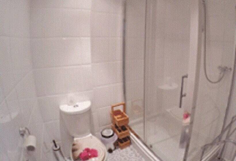 ベッドアンドブレックファースト The Ratcliffe Guest House