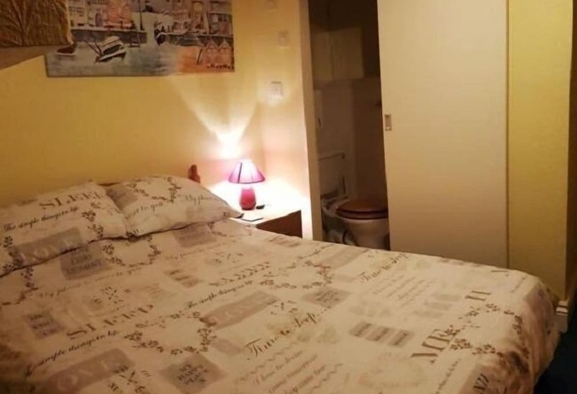 ベッドアンドブレックファースト The Ratcliffe Guest House