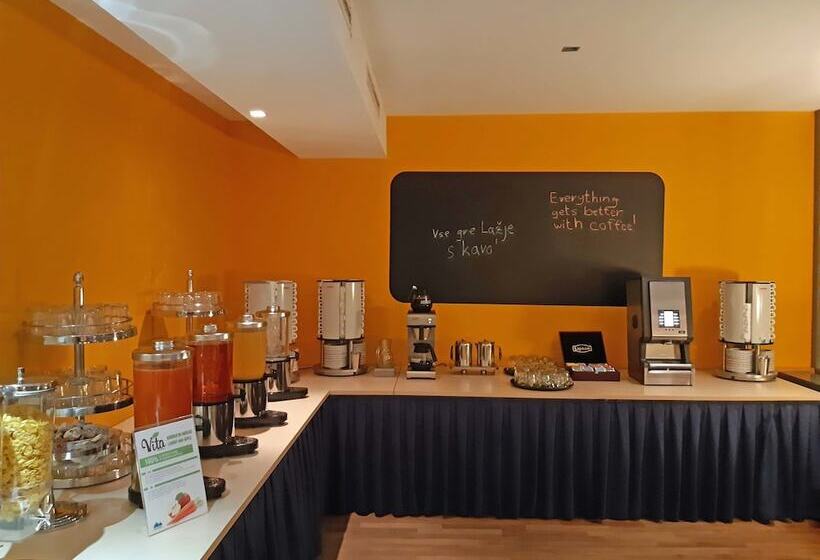 Depandace Cerkno   Hostel