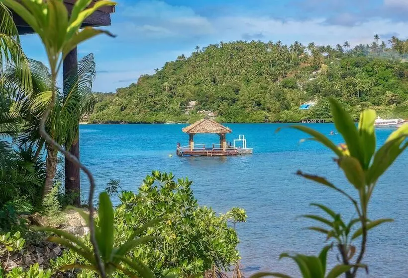 Edgewater Dive & Spa Resort