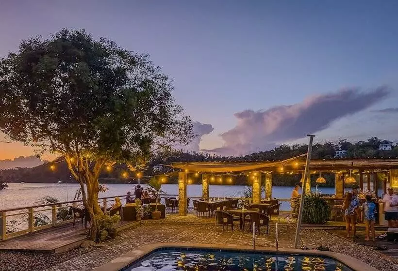 Edgewater Dive & Spa Resort