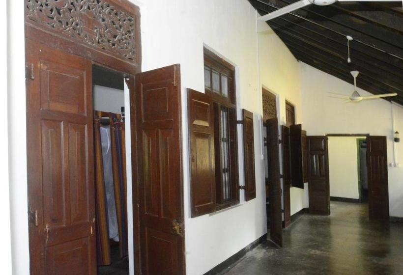 Fig And Gecko Hostel