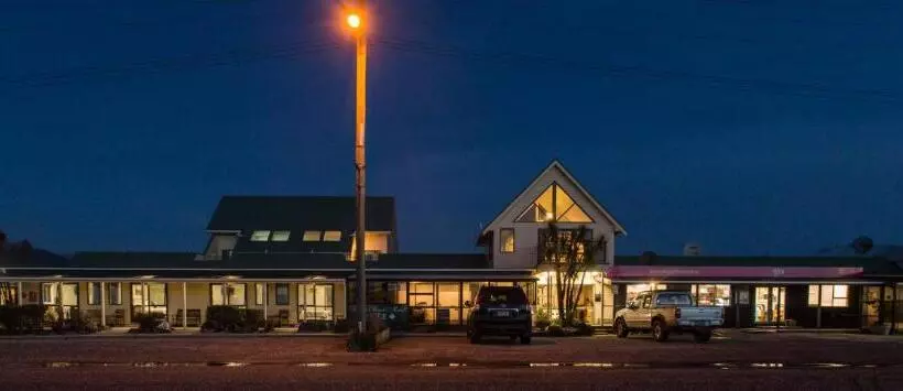 Haast Beach Motel