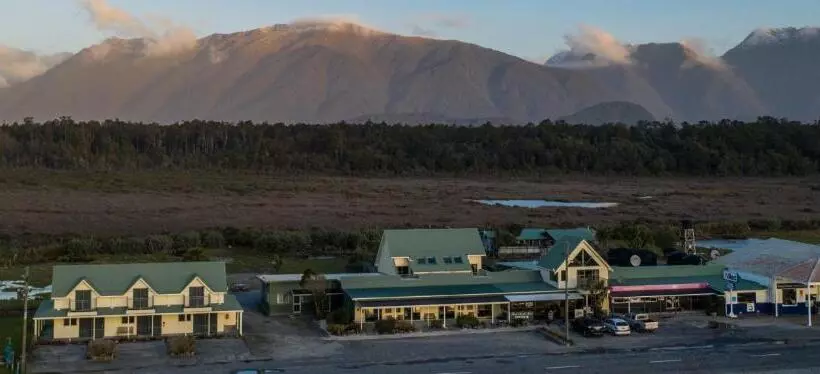 Haast Beach Motel