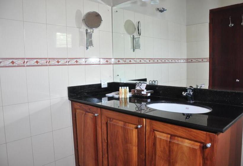 Отель Belga Boutique