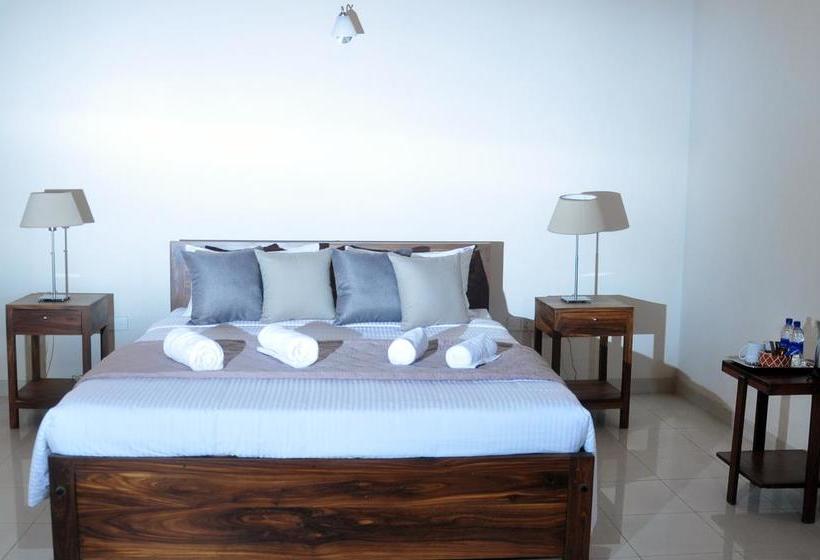 Отель Belga Boutique