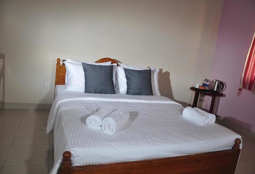 Отель Belga Boutique