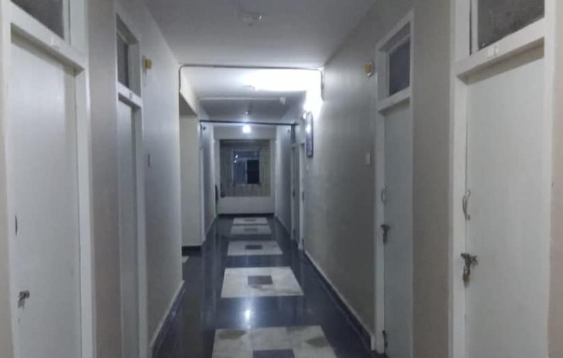 Hotel Iroomz Subhadra Comforts