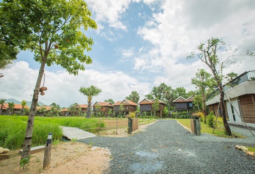 فندق Kampot River Residence