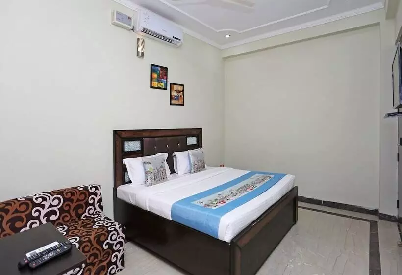 Hotelli Oyo Rooms Greenfield