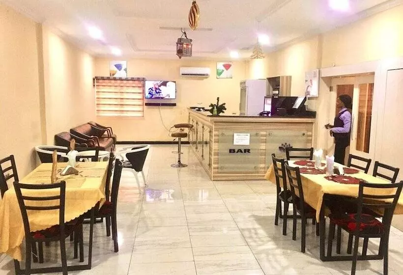 Providence Hotel And Suites