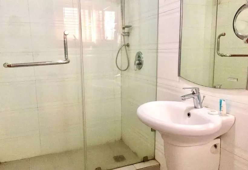 Providence Hotel And Suites